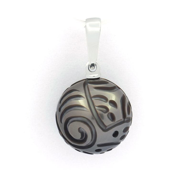 Rhodiated Sterling Silver Pendant and 1 Engraved Tahitian Pearl 12 mm