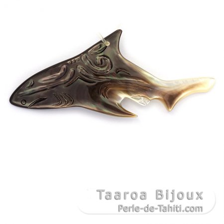 Tahitian Mother-of-Pearl Shark Pendant