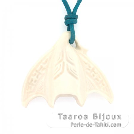 Manta Ray Pendant in Silver