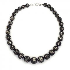 Tahitian Mother-of-pearl necklace - Length = 50 cm