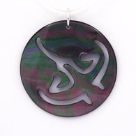 Tahitian Mother-of-Pearl Ray Pendant