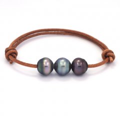 Leather Bracelet and 3 Tahitian Pearls Ringed C  10.5 to 10.8 mm