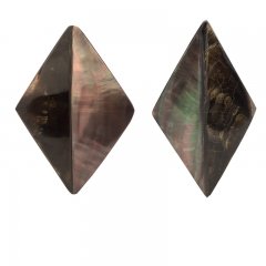 2 Tahitian mother-of-pearl shapes - 60 x 35 mm