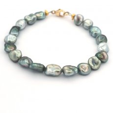19 Tahitian Keishis Bracelet and 18K Gold