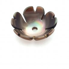 Flower of Tahitian mother-of-pearl - Diameter: 8.5 mm