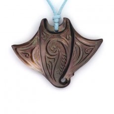 Tahitian Mother-of-Pearl Manta Ray Pendant