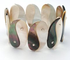 Tahitian Mother-of-pearl bracelet - Diameter = 6 cm