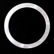 Mother-of-pearl round shape - 42 mm diameter