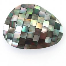 Mother-of-pearl nugget shape - 46 x 35 x 15 mm