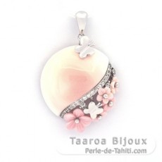 Lambi Shell and Rhodiated Sterling Silver Pendant