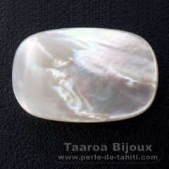 Mother-of-pearl oval shape - 20 x 13 x 5 mm
